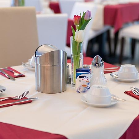 Goethe Hotel Messe By Trip Inn Frankfurt am Main Bagian luar foto