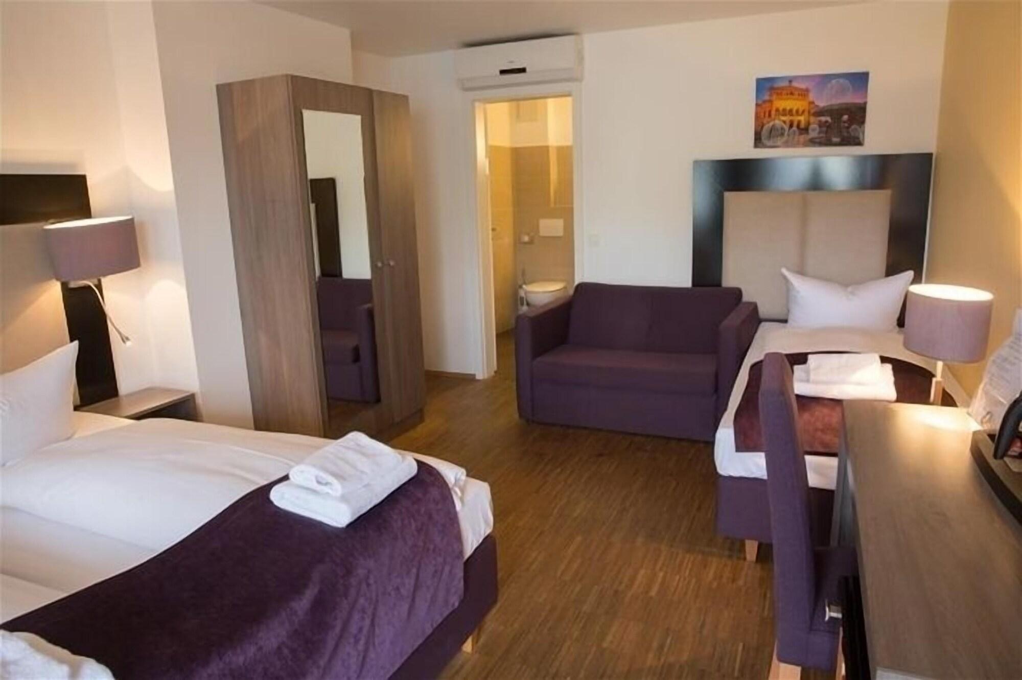 Goethe Hotel Messe By Trip Inn Frankfurt am Main Bagian luar foto