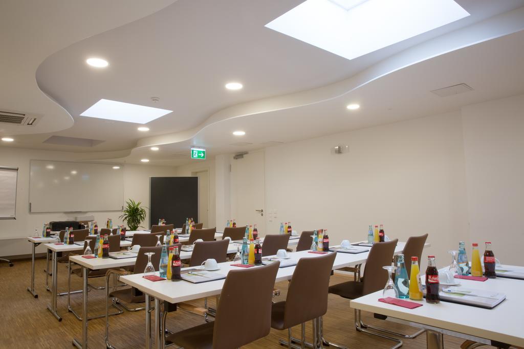 Goethe Hotel Messe By Trip Inn Frankfurt am Main Bagian luar foto